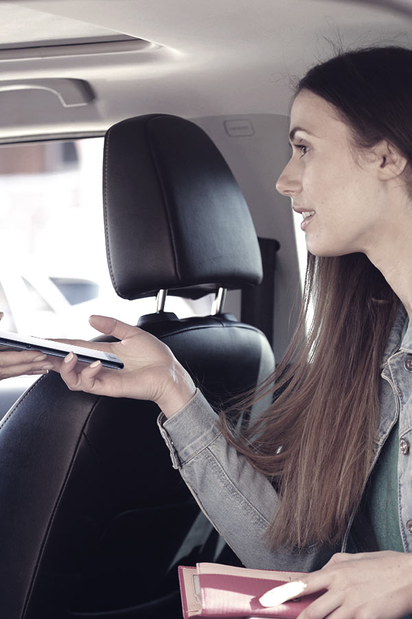 The Mini POS Terminal may be recharged via a mini USB cable in the car | Tatra banka The Mini POS Terminal can be recharged via a mini USB cable in the car