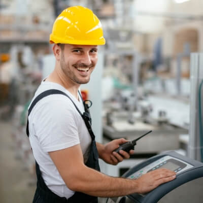 Najžiadanejšími zamestnancami sú operátori strojov | Tatra banka najziadanejsie profesie na slovensku