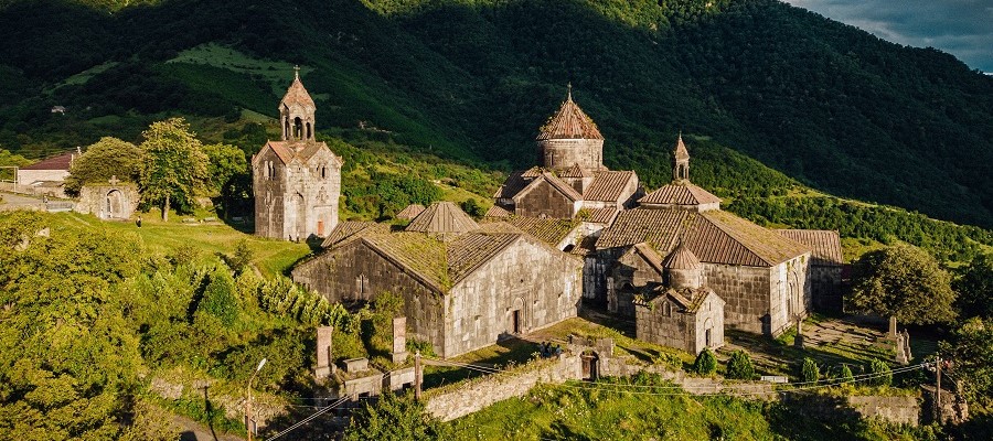 Stredoveký kláštor Haghpat v Arménsku | Tatra banka