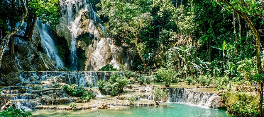 Vodopády Kuang Si a ranné ceremónie v Luang Prabang | Tatra banka