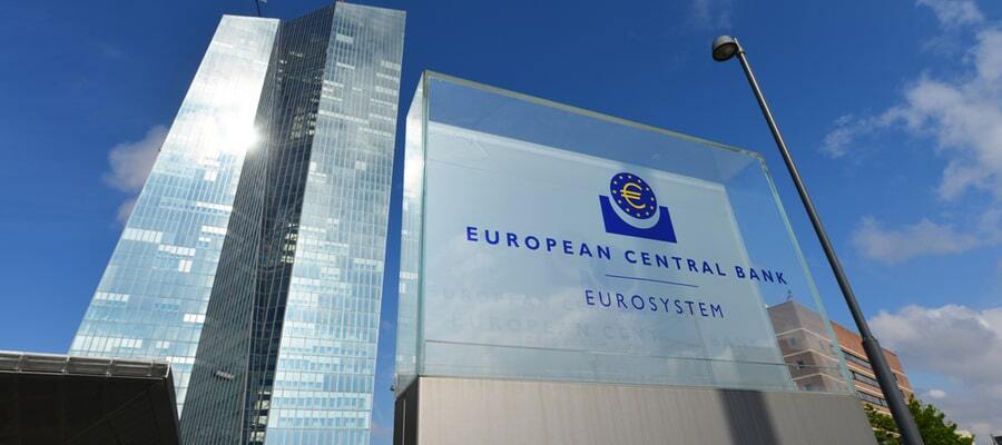 ECB avizuje zvyšovanie úrokových sadzieb