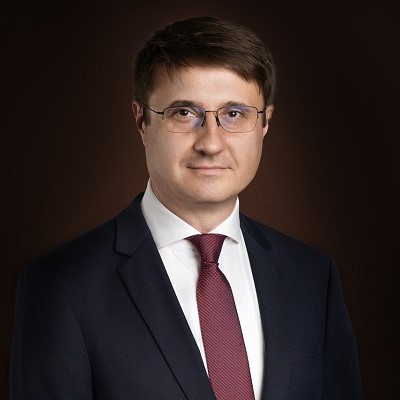 Juraj Valachy, ekonomický analytik profesionál | Tatra banka