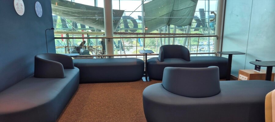 Letiskový salónik v Bratislave | Zdroj: www.bts.aero letiskovy salonik Bratislava