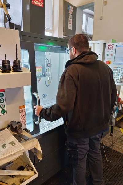 Operátor cnc stroja  modernizacia vyroby