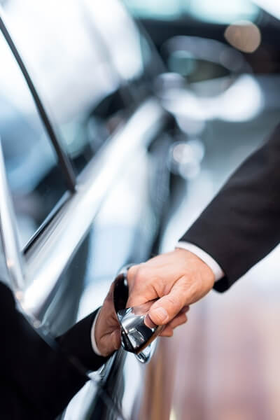 Lízingom nemusíte financovať len osobné auto | Tatra banka firemne auto na lizing