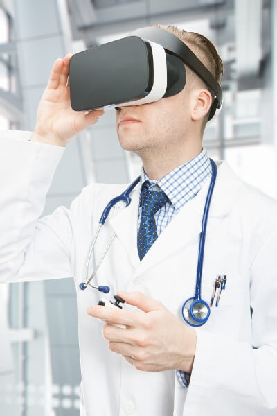 Virtuálna realita na výučbu anatómie | Tatra banka virtualna realita medicina