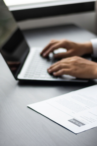 Výhody personálneho leasingu | Tatra banka Zamestnanecké benefity závisia aj od seniority