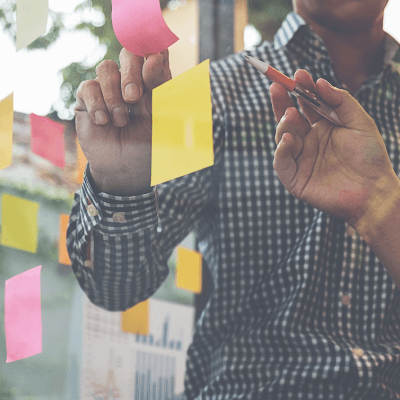 Na uplatnenie oslobodenia od dane musí vzdelávanie súvisieť s podnikaním zamestnávateľa. | Tatra banka skolenie zamestnanca