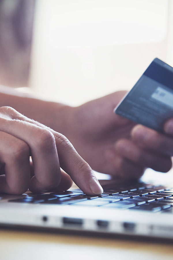 Pozrite sa, ako prebieha proces platby cez CardPay | Tatra banka Pozrite sa, ako prebieha proces platby cez CardPay
