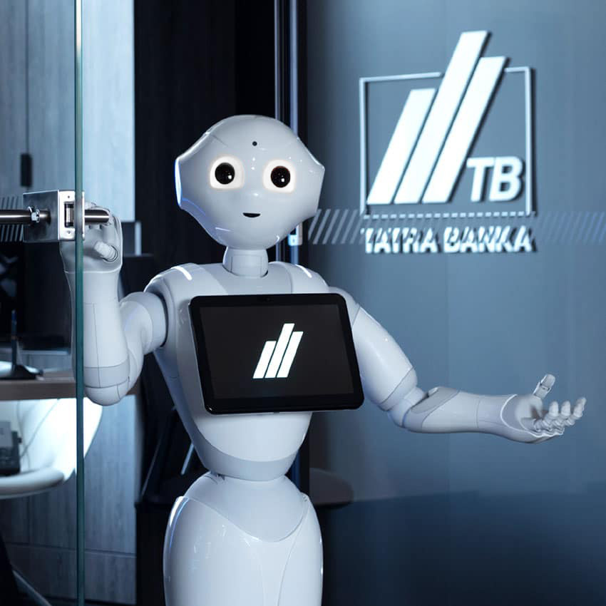 The space of the Elevator Lab powered by Tatra banka offer practical demonstrations of prototypes which represent banking of the future