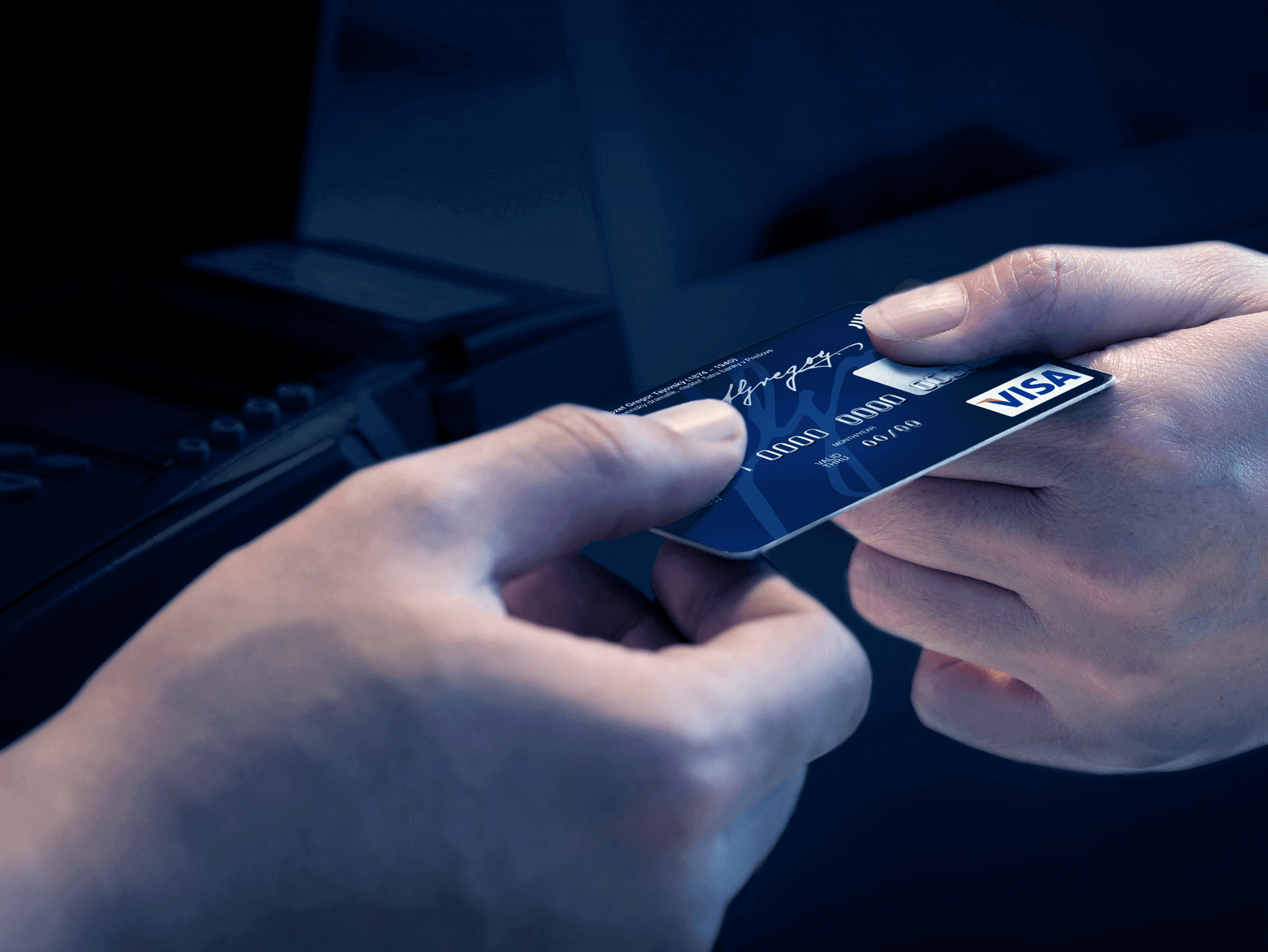 If you pass your  card to another person, always  keep an eye on it. 