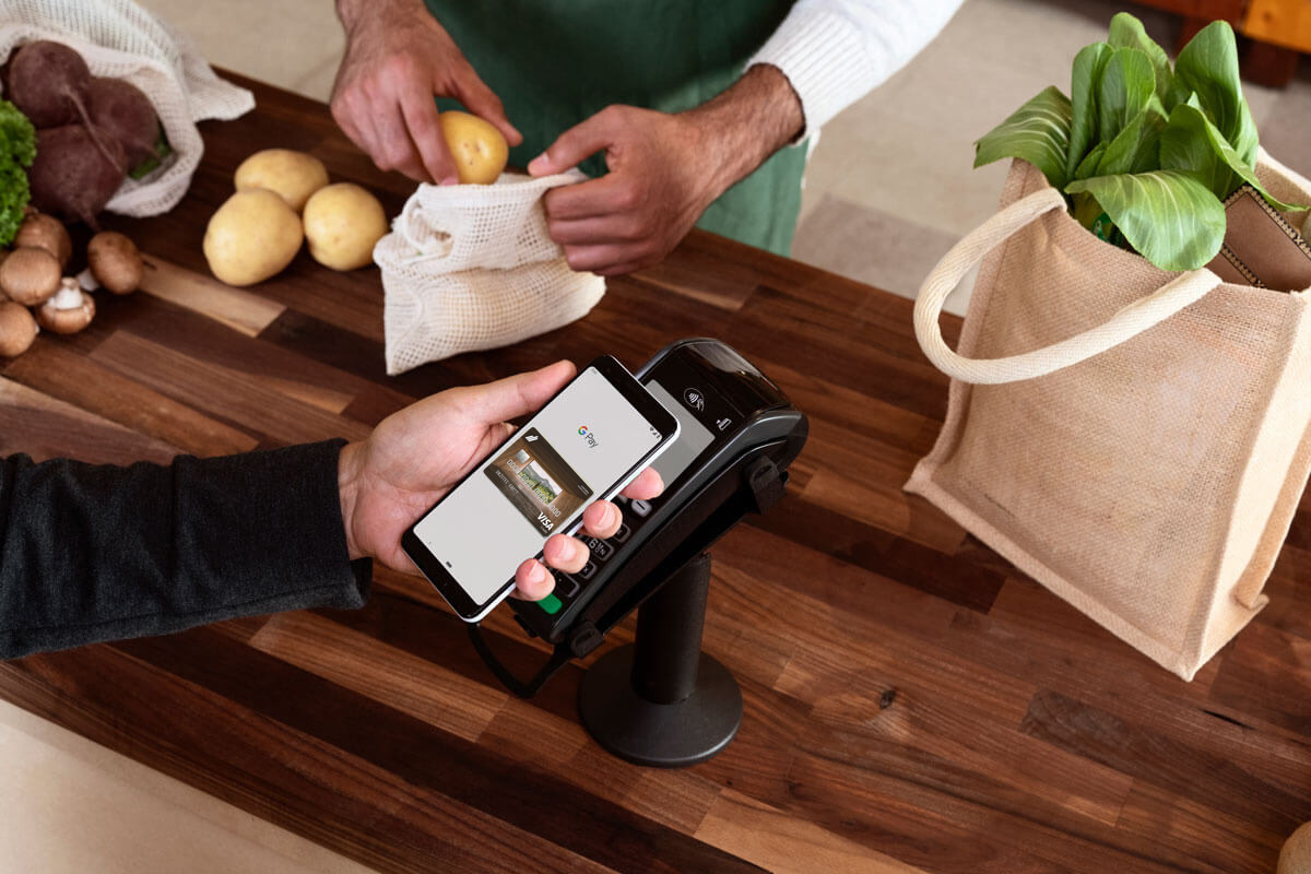 Služba Google Pay je podporovaná pre debetné aj kreditné karty | Tatra banka Služba Google Pay je podporovaná pre debetné aj kreditné karty