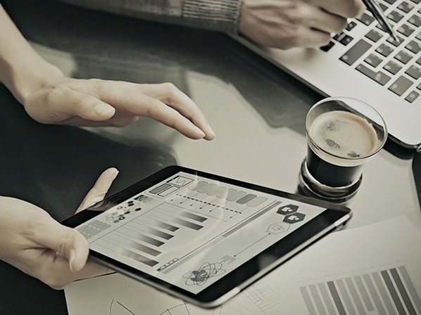 Profitujte z trhových analýz, ktoré sú k dispozícii pre našich klientov privátneho bankovníctva | Tatra banka Trhove analyzy pre klientov nasho privatneho bankovnictva